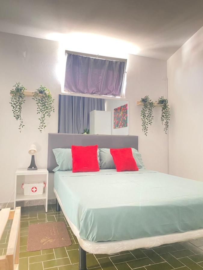 Best Rooms - Quarto 3 Plateau Πράγια Εξωτερικό φωτογραφία
