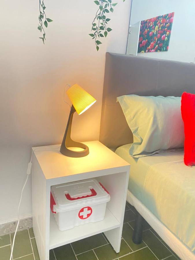 Best Rooms - Quarto 3 Plateau Πράγια Εξωτερικό φωτογραφία
